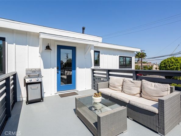 2097 Maple, Costa Mesa CA 92627