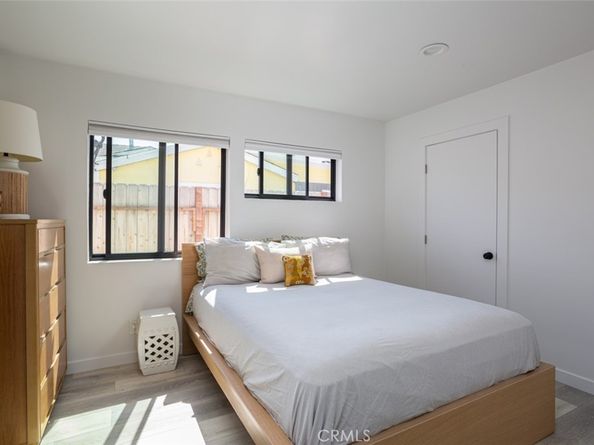 2097 Maple, Costa Mesa CA 92627