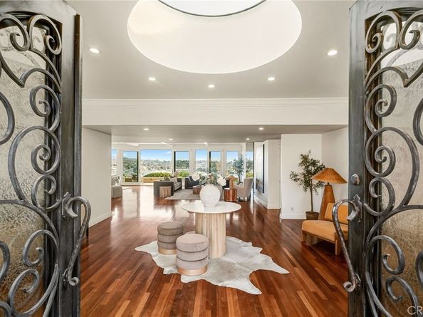 1038 Santiago Drive, Newport Beach CA 92660