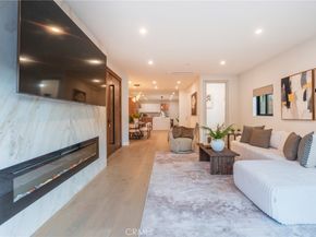 422 20th Street, Huntington Beach CA 92648