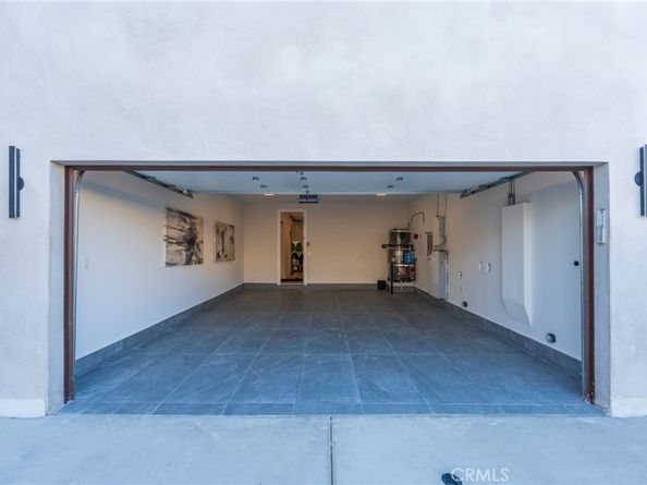 422 20th Street, Huntington Beach CA 92648