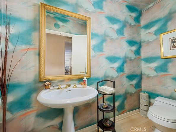 2072 Coldwater Canyon, Beverly Hills CA 90210