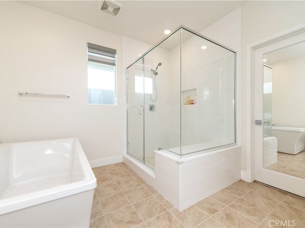 200 Zawn, Irvine CA 92618