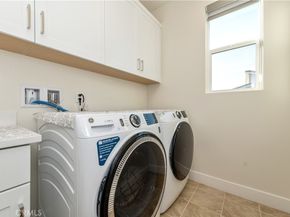 200 Zawn, Irvine CA 92618