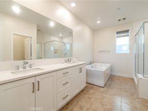 200 Zawn, Irvine CA 92618