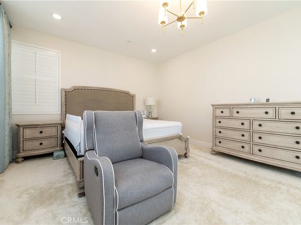 200 Zawn, Irvine CA 92618