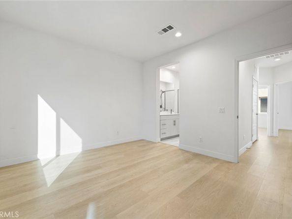 169 Steely, Irvine CA 92614