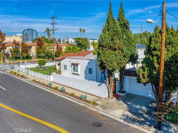 12426 Idaho Avenue, Los Angeles CA 90025