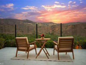 100 Albero, Irvine CA 92602