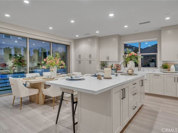 100 Albero, Irvine CA 92602