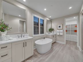 100 Albero, Irvine CA 92602