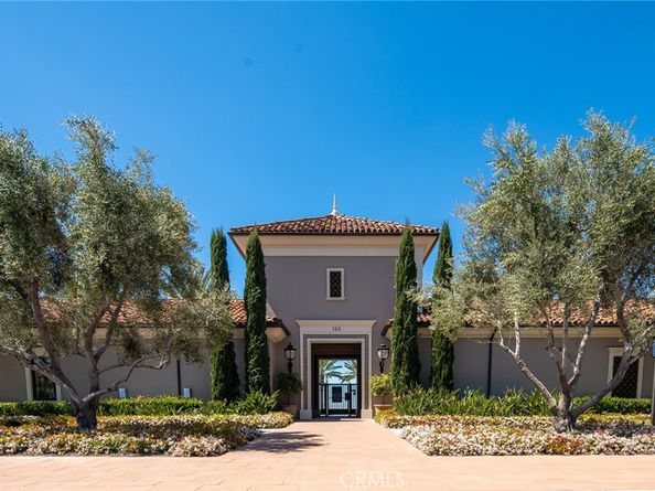 100 Albero, Irvine CA 92602