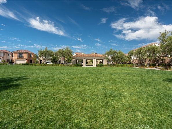 100 Albero, Irvine CA 92602