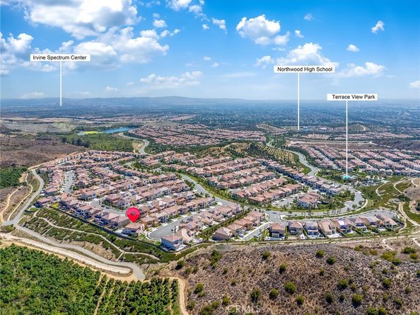 100 Albero, Irvine CA 92602