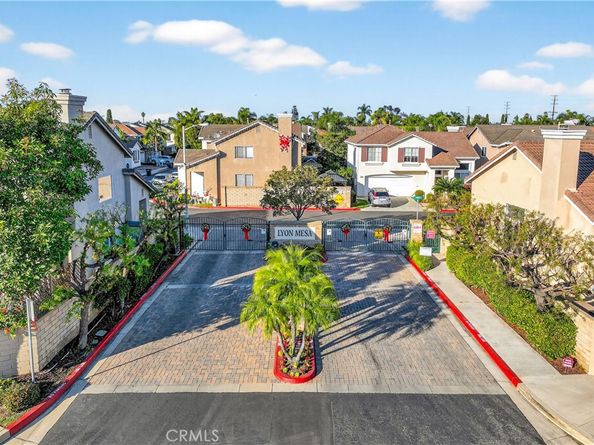 1203 Hazel Place, Costa Mesa CA 92626