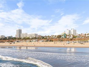 713 Flower Ave, Venice CA 90291