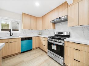 713 Flower Ave, Venice CA 90291