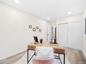 713 Flower Ave, Venice CA 90291