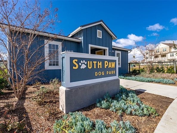 33 Hoya Street, Rancho Mission Viejo CA 92694