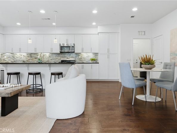 33 Hoya Street, Rancho Mission Viejo CA 92694