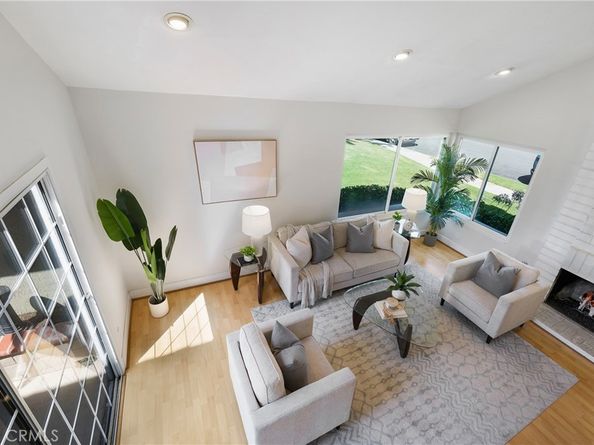 20 Sacramento, Irvine CA 92604