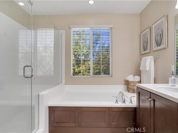 103 Sabiosa, Irvine CA 92618