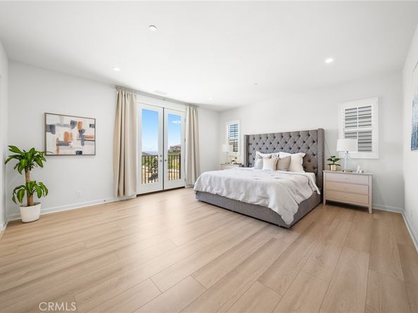 246 Canterbury, Irvine CA 92618
