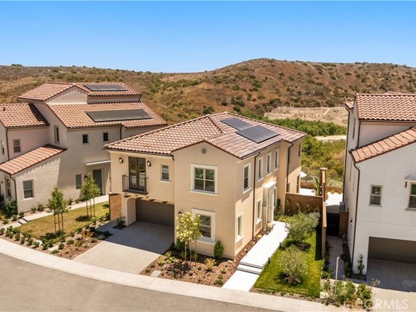246 Canterbury, Irvine CA 92618