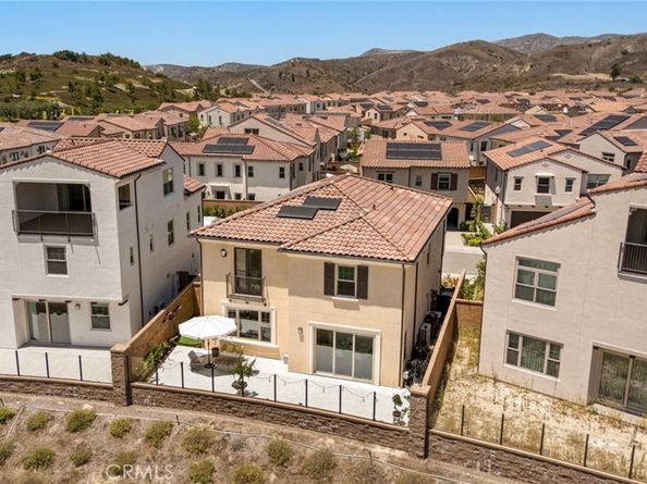 246 Canterbury, Irvine CA 92618