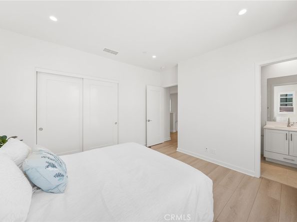 246 Canterbury, Irvine CA 92618