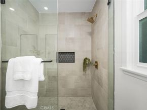 2312 Iroquois Avenue, Long Beach CA 90815