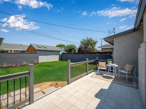 2312 Iroquois Avenue, Long Beach CA 90815