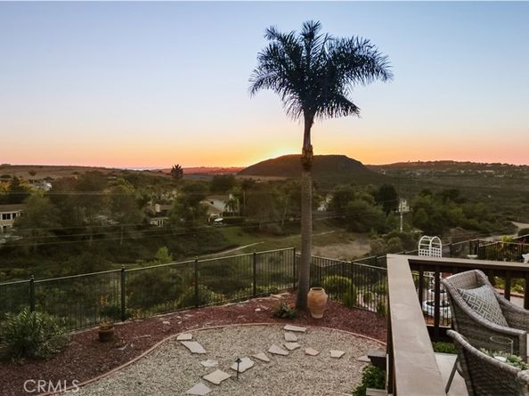 5056 Nighthawk Way, Oceanside CA 92056