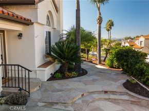 5056 Nighthawk Way, Oceanside CA 92056