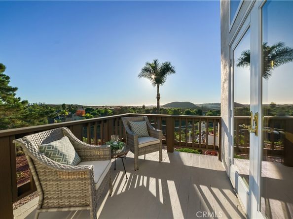 5056 Nighthawk Way, Oceanside CA 92056