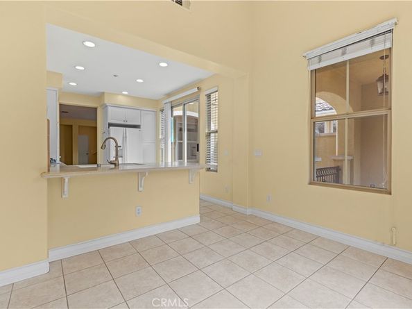 123 Chantilly, Irvine CA 92620