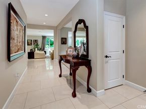27 Looking Glass, Irvine CA 92620
