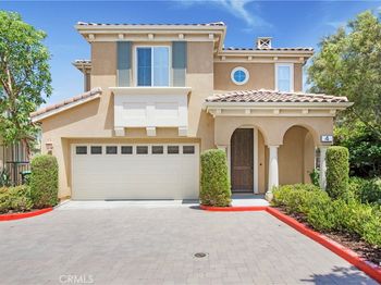 4 Bristol Court
