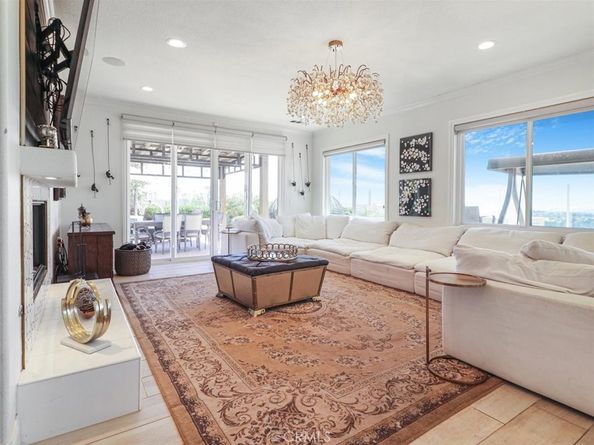 24049 Skyline, Mission Viejo CA 92692