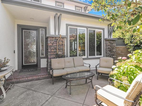 24049 Skyline, Mission Viejo CA 92692