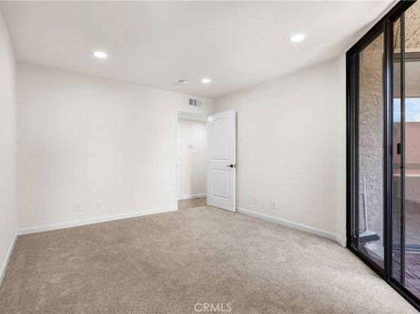 3961 Via Marisol 218, Los Angeles CA 90042