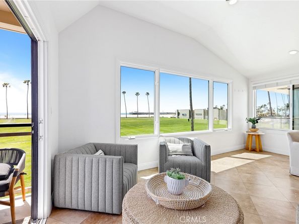 916 E Oceanfront, Newport Beach CA 92661