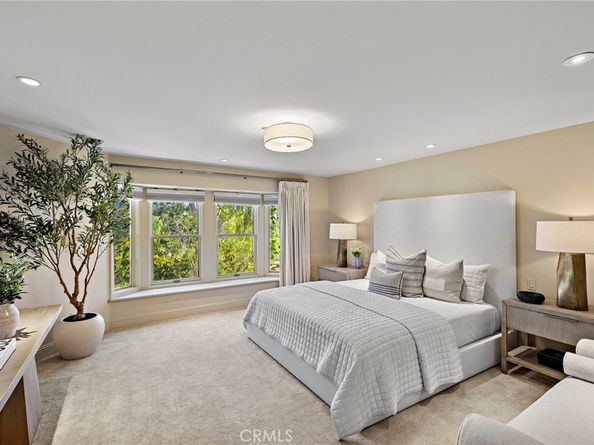 25 San Mateo Way, Corona Del Mar CA 92625