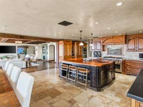 25 San Mateo Way, Corona Del Mar CA 92625