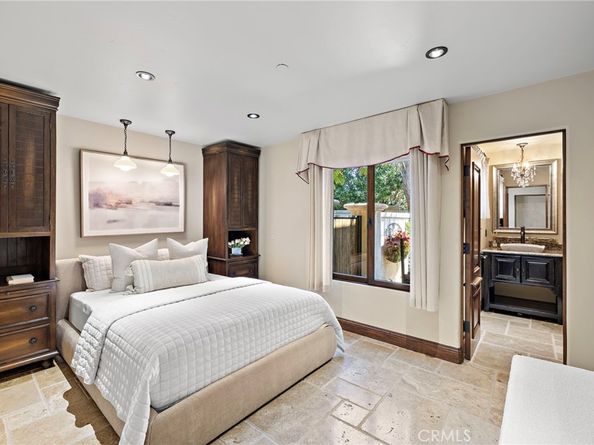 25 San Mateo Way, Corona Del Mar CA 92625