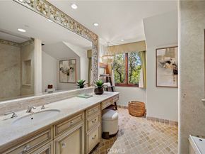 25 San Mateo Way, Corona Del Mar CA 92625