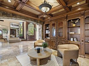 25 San Mateo Way, Corona Del Mar CA 92625
