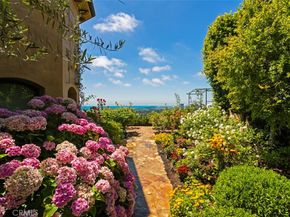 25 San Mateo Way, Corona Del Mar CA 92625