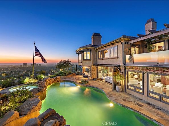 25 San Mateo Way, Corona Del Mar CA 92625