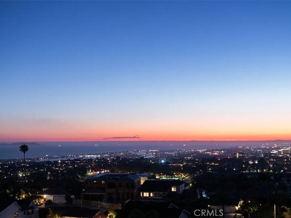 25 San Mateo Way, Corona Del Mar CA 92625